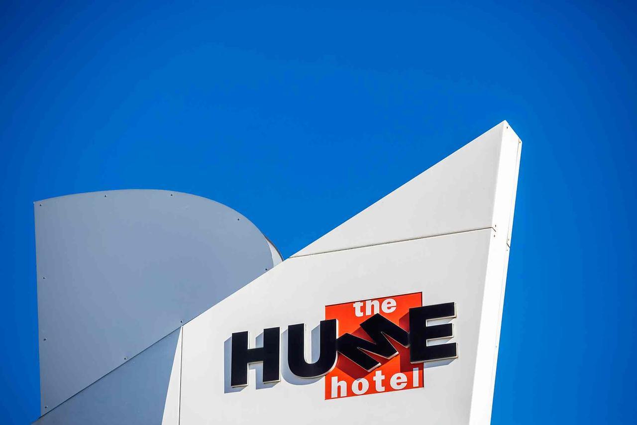 Nightcap At Hume Hotel Банкстаун Экстерьер фото